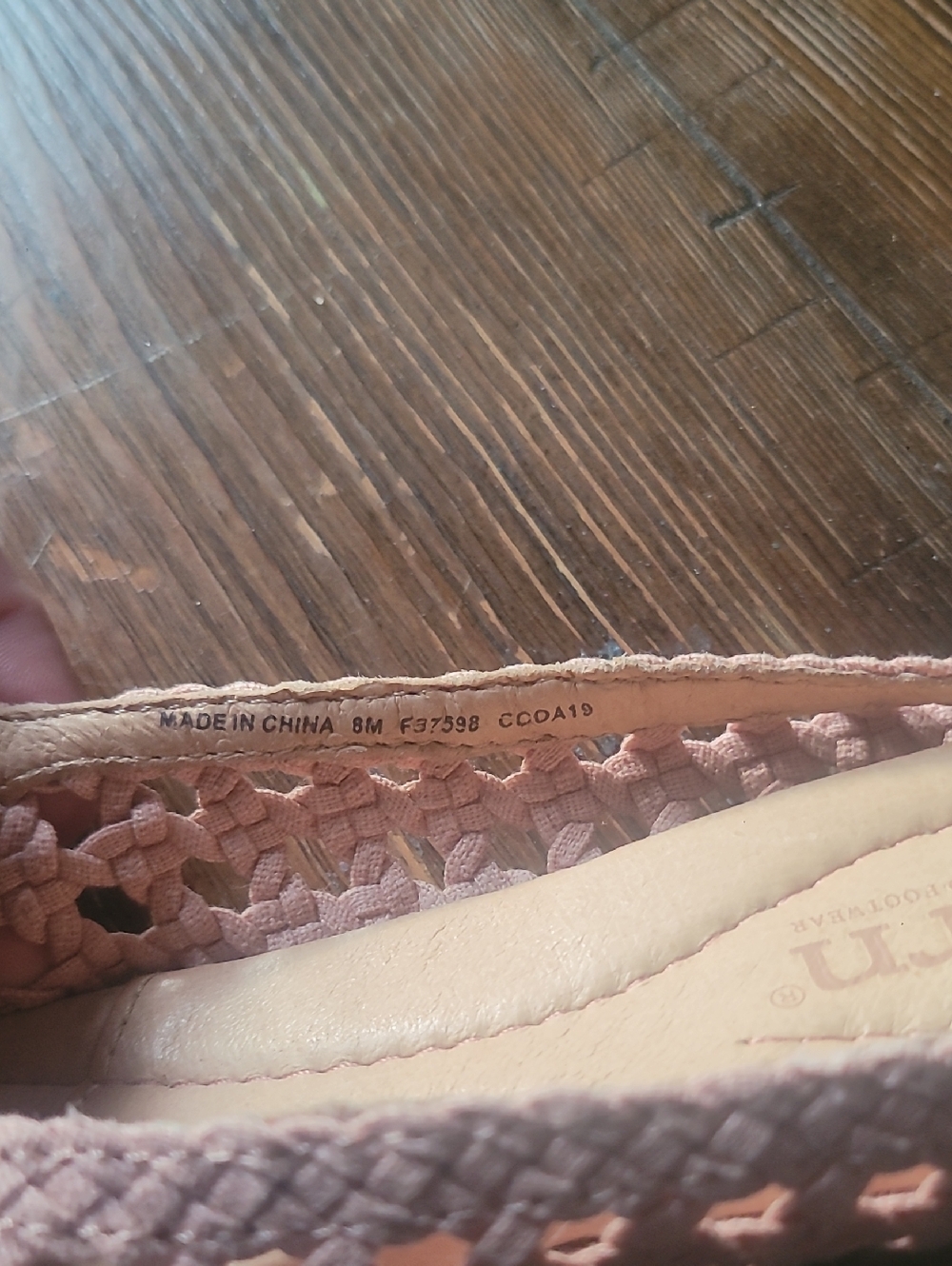 Born Shoes Women’s 8 Pink Cameo II Mule Slide Sandal Slip On Leather Knit Size 8 - Picture 8 of 8